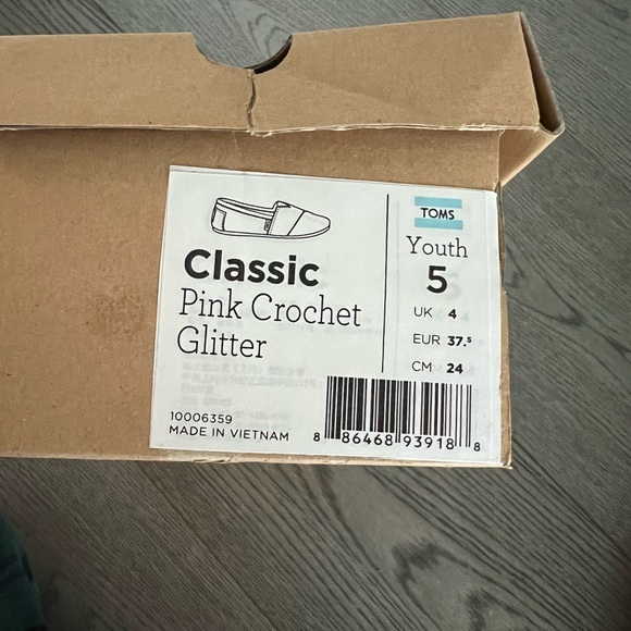 Toms Classic Pink Glitter Slip-on in Size Y5 - Picture 5 of 5